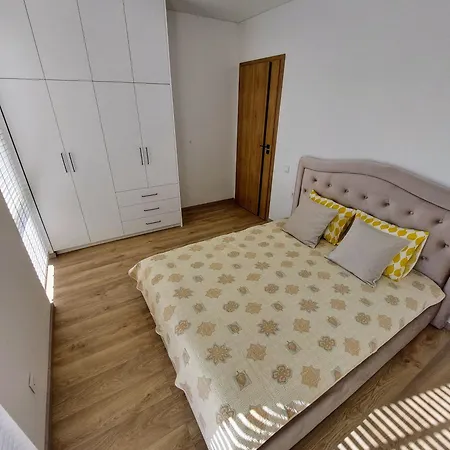 M18 Waterside Park Apartments, Self Check-in, Free Parking, Wi-fi Butas *