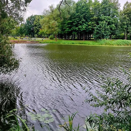 M18 Waterside Park Apartments, Self Check-in, Free Parking, Wi-fi