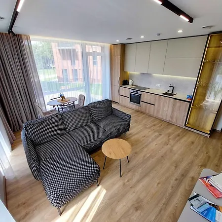 דירה M18 Waterside Park Apartments, Self Check-in, Free Parking, Wi-fi