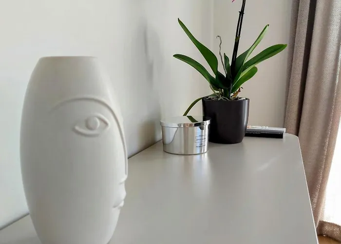 דירה M18 Waterside Park Apartments, Self Check-in, Free Parking, Wi-fi