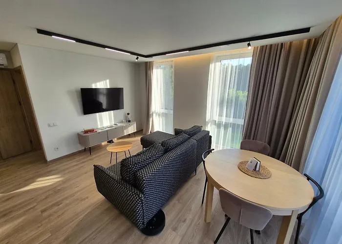 M18 Waterside Park Apartments, Self Check-in, Free Parking, Wi-fi דירה